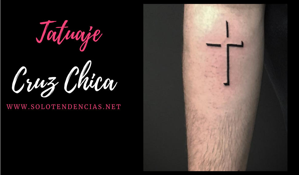 Tatuaje de Cruz Pequeña